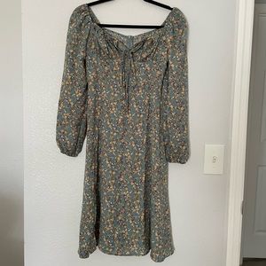 SHEIN Floral Knot Front Split Hem Dress. Size Xsmall.